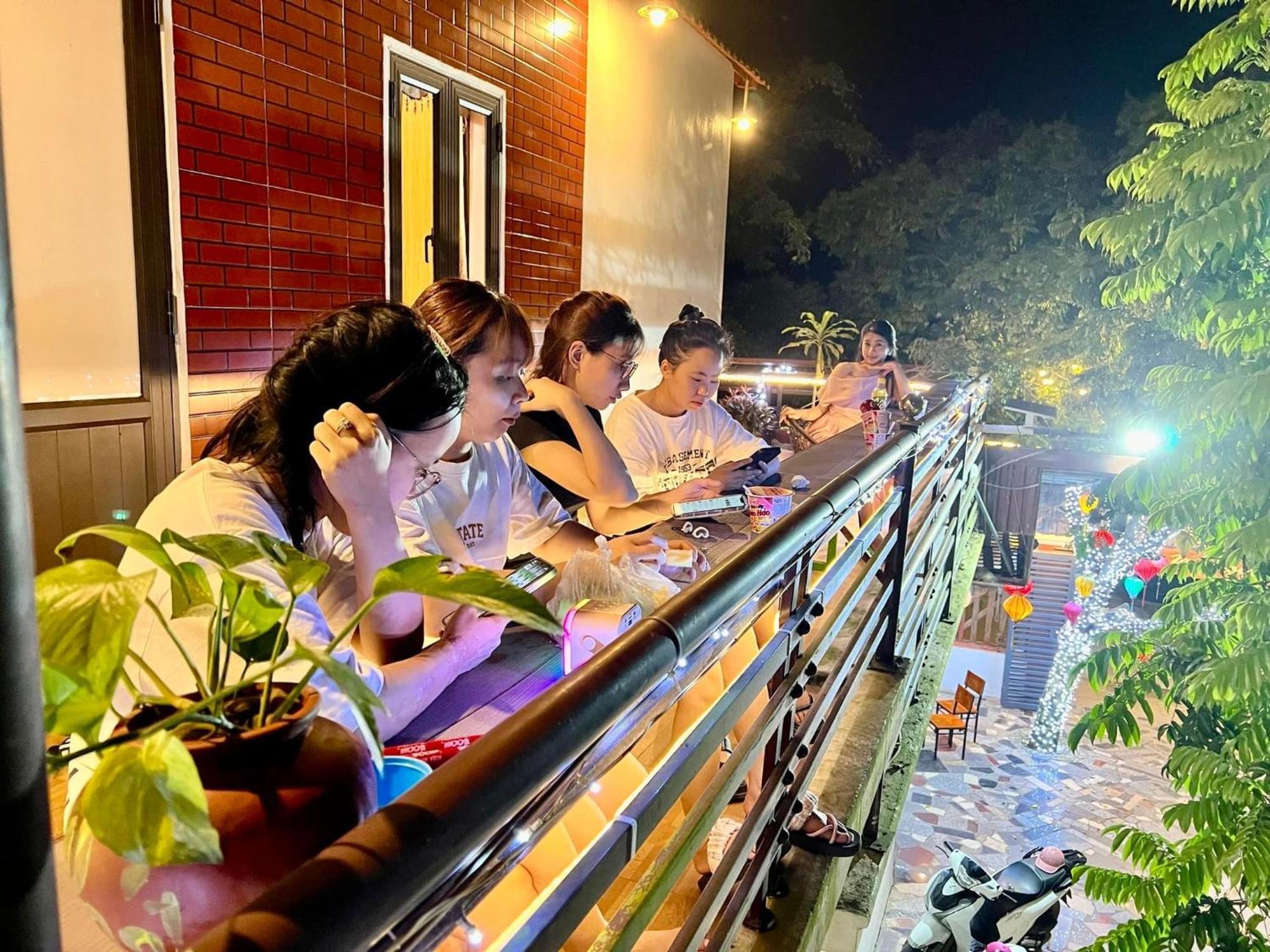 Trang An Dragon Homestay Ниньбинь Экстерьер фото